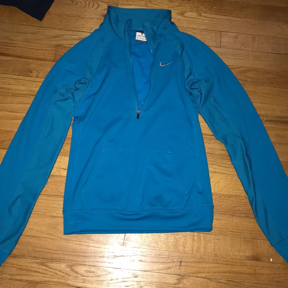Nike 3/4 zip light weight